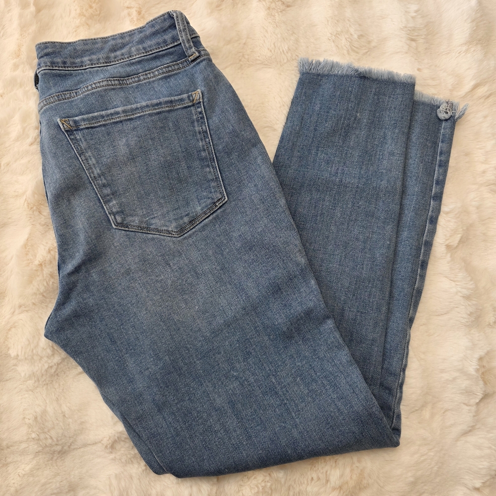 a.n.a Light Blue Ankle Jeans